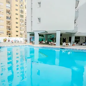 https://beautiful-sea-views-apartment-pool-beach.es-andalucia.com